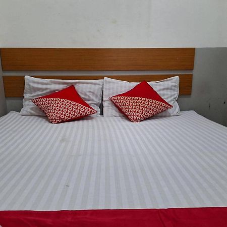 Oyo 93584 Rukotel South Tangerang Extérieur photo