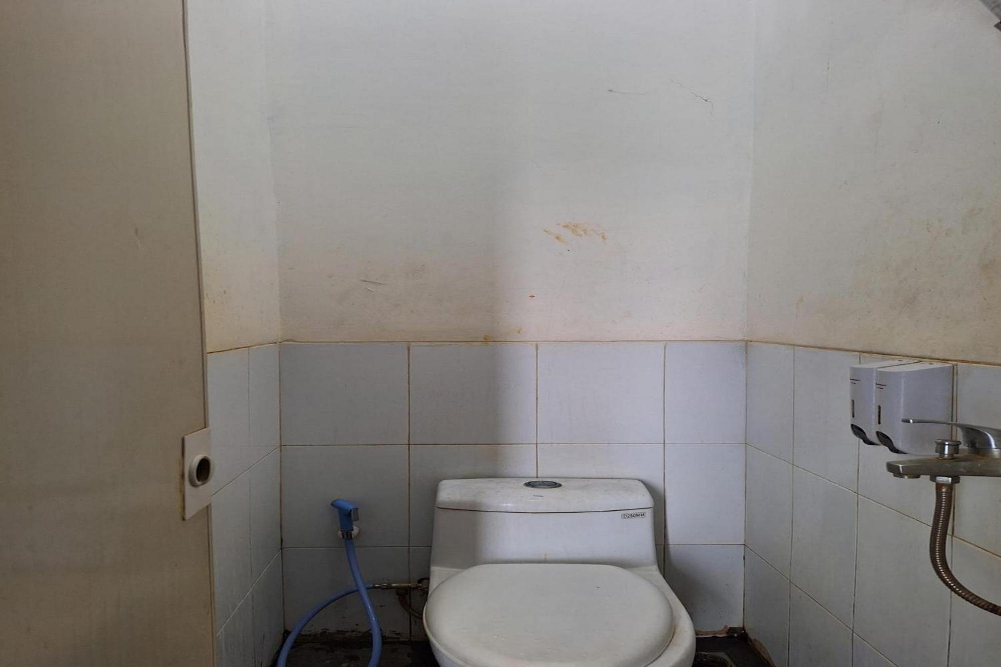Oyo 93584 Rukotel South Tangerang Extérieur photo