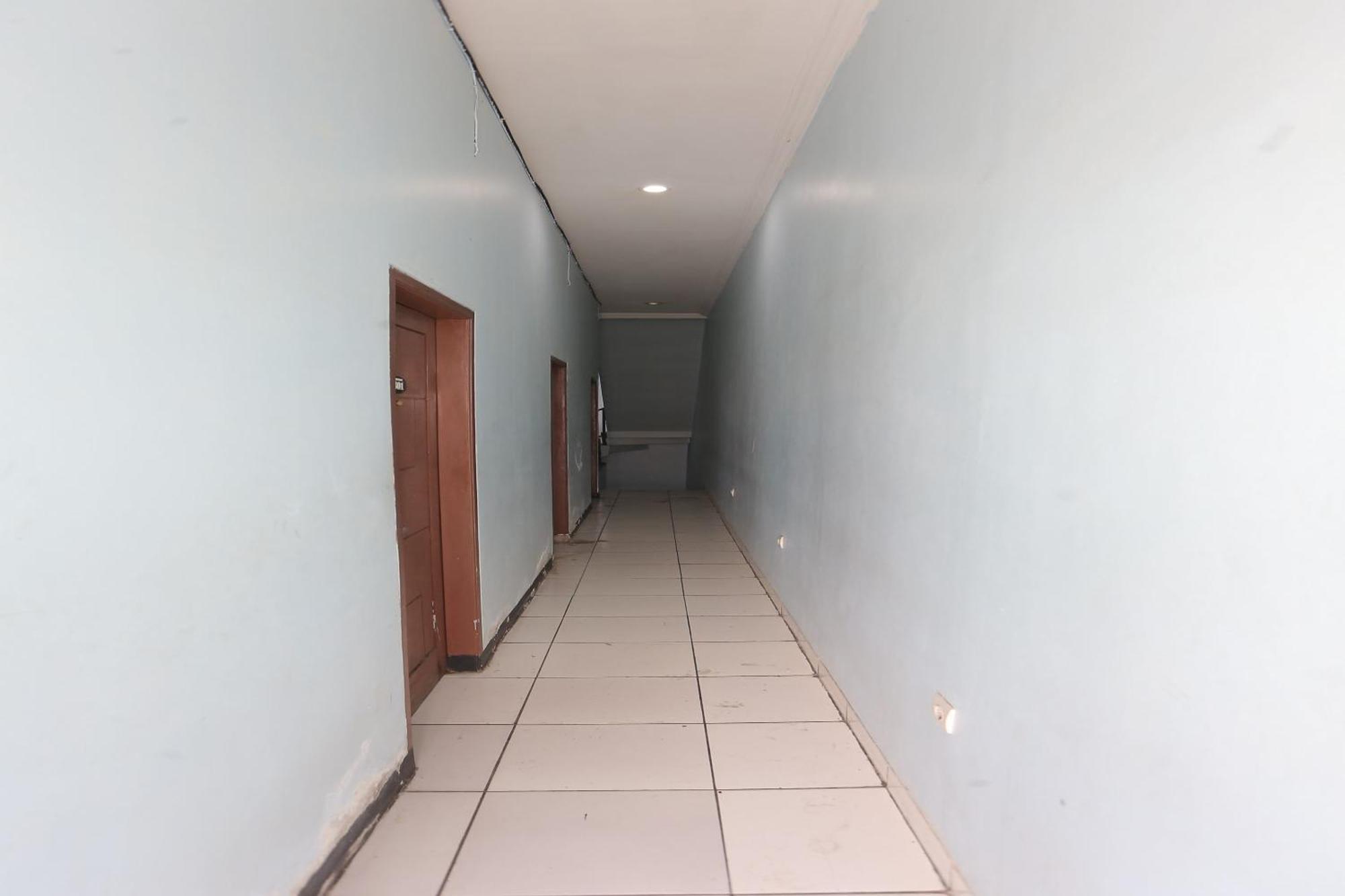Oyo 93584 Rukotel South Tangerang Extérieur photo