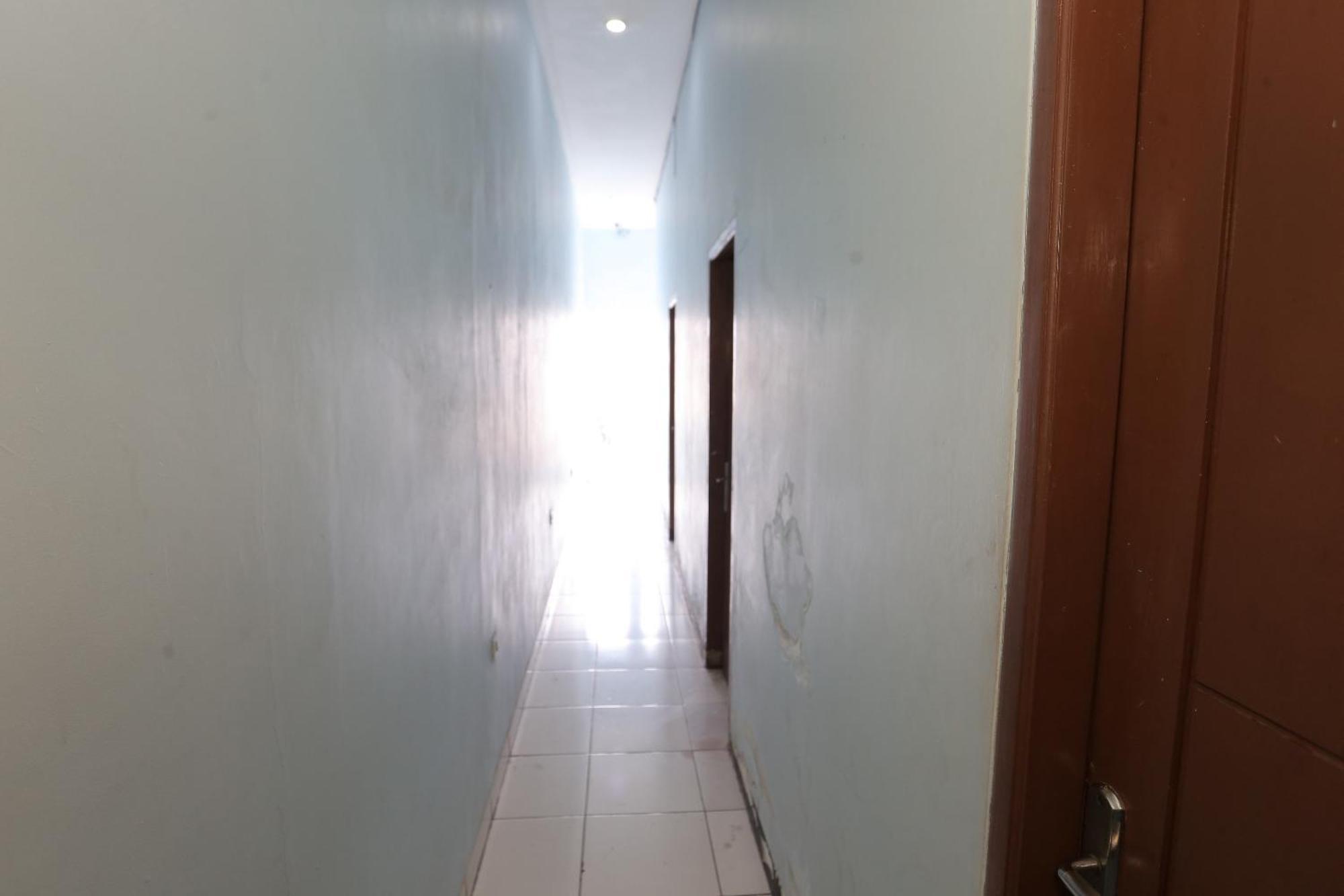 Oyo 93584 Rukotel South Tangerang Extérieur photo